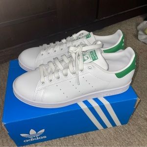 Adidas women size 7